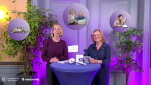 Presentatoren geven een webinar over veilig digitaal bankieren, met illustraties van online hulp, fraude en verouderde technologie op de achtergrond.